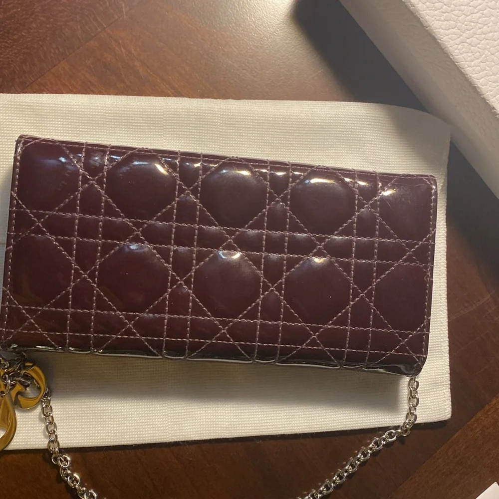 💎Christian Dior, purple patent leather wallet on chain 💎